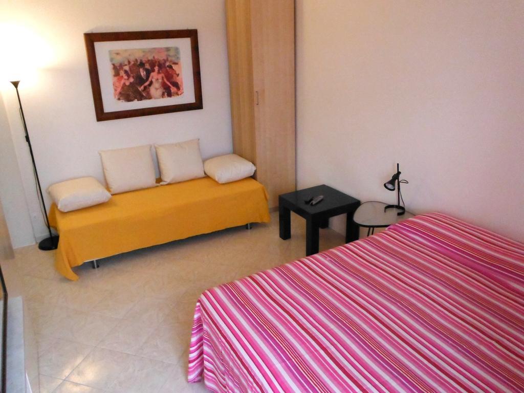Walkincenter Bed and Breakfast Rome Kamer foto