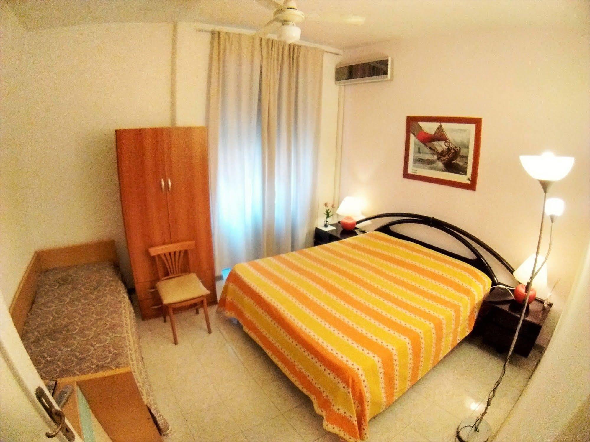 Walkincenter Bed and Breakfast Rome Buitenkant foto